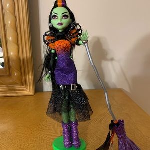Bundle of 2 Monster High Dolls